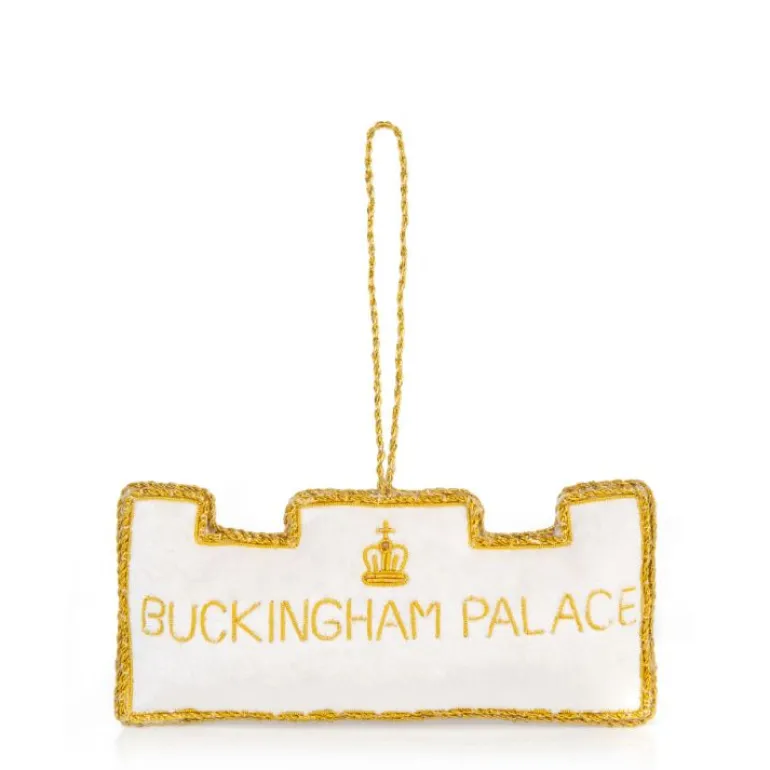 Buckingham Palace Festive Facade Decoration