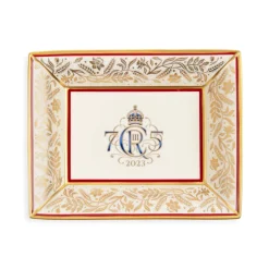 The King'S 75Th Birthday Limited Edition Red Tray